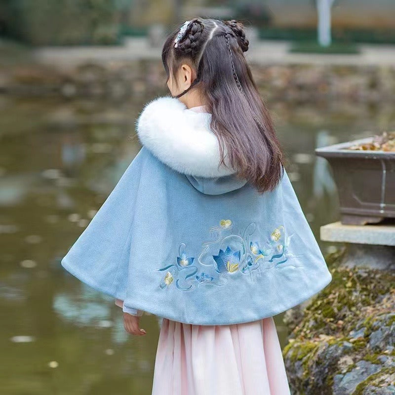 优雅的蓝色儿童斗篷 - 中国传统汉服配饰