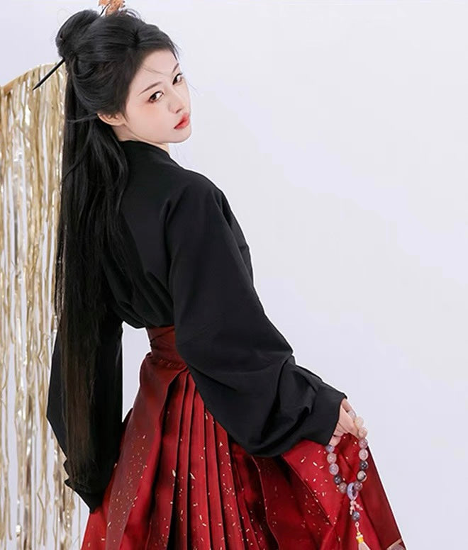 PreOder:Elegant Cross-Collar Black Hanfu: Embroidered Gold Floral Horseface Skirt Set
