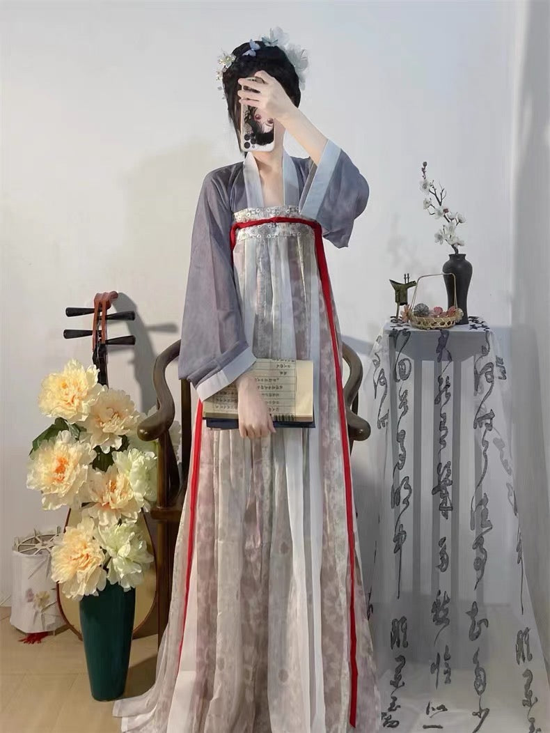 Whispers of Elegance: Light Grey Tang Dynasty Hanfu Set