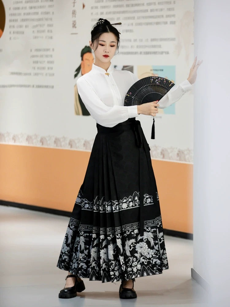 Crane and Peony Elegance in Black: Horseface Skirt Hanfu Set