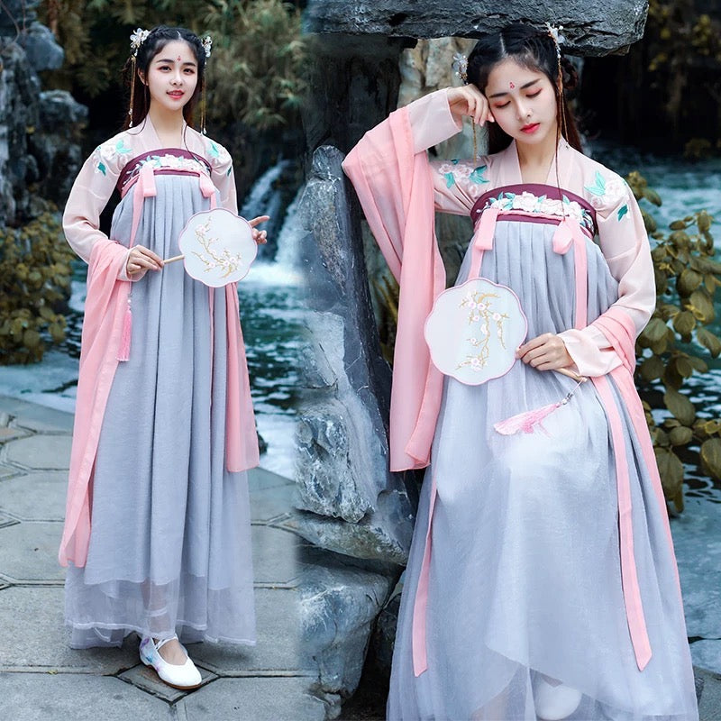 PreOrder: Peach Blossom Elegance: Traditional Qi Chest Ru Skirt Hanfu for Women -  Chinese Heritage Fashion