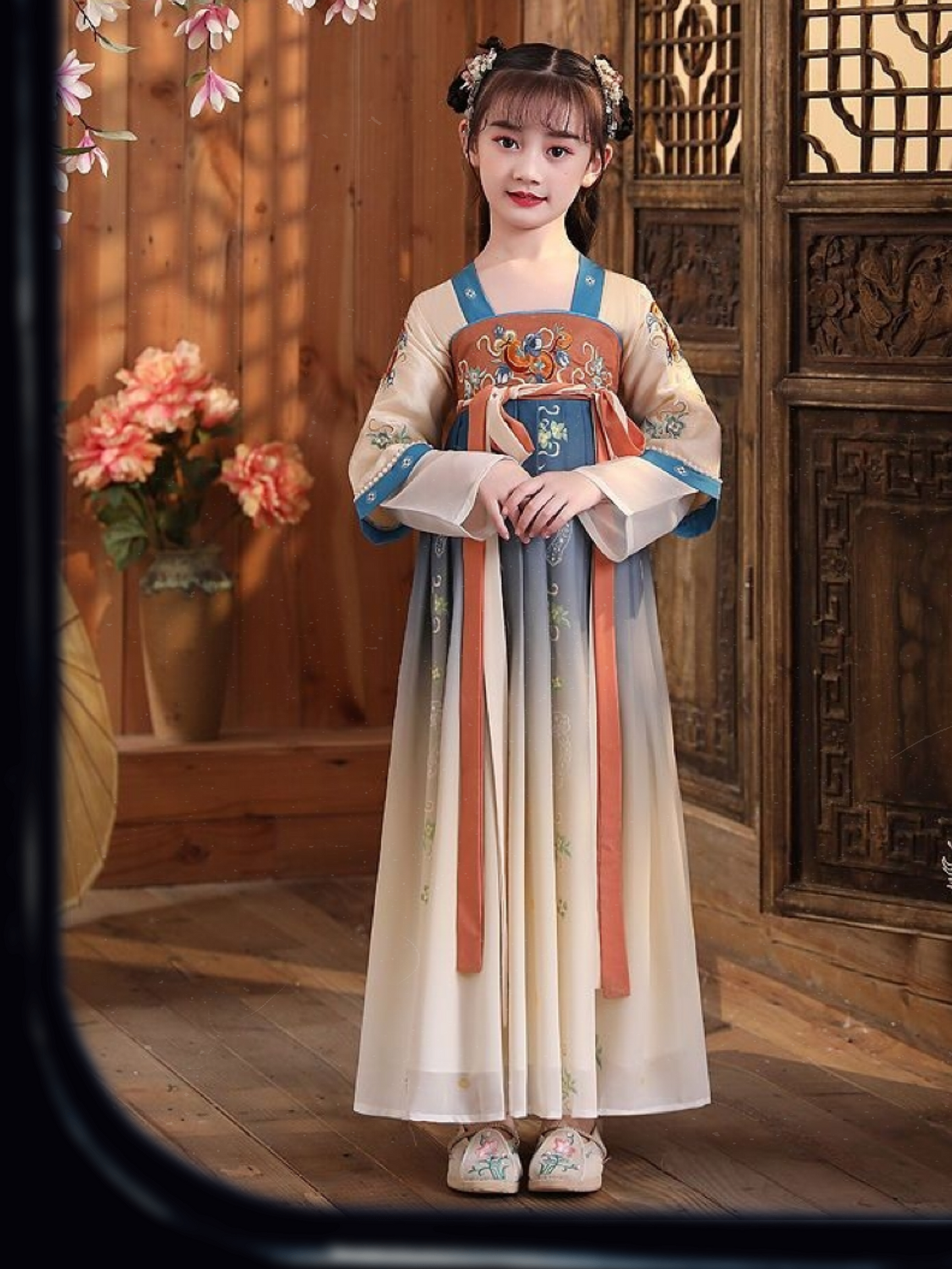 PreOrder: Persimmon Charm: Ethereal Long-Sleeve Hanfu Dress